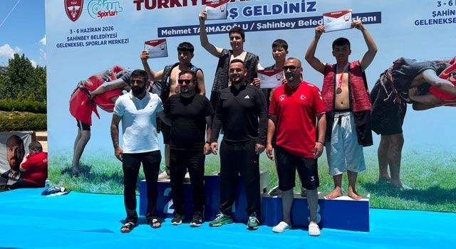Aba Güreşi Türkiye Şampiyonası’nda Osmaniye Rüzgârı