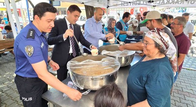 Toprakkale'de Aşure Günü Programına Yoğun Katılım