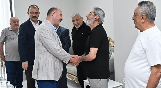 Vali Serdengeçti Huzurevi Sakinleriyle Bir Araya Geldi