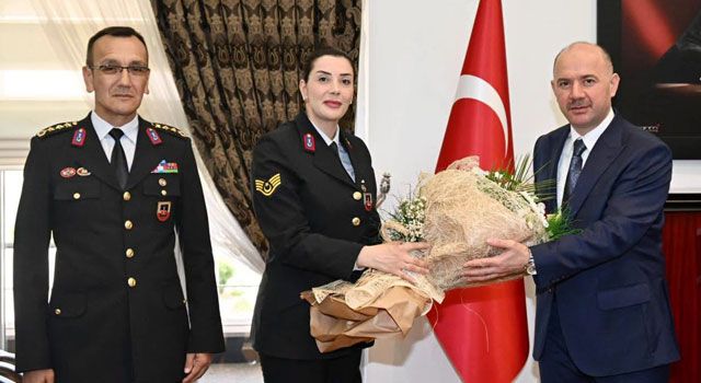 Vali Serdengeçti, Jandarma Personelini Makamında Ağırladı