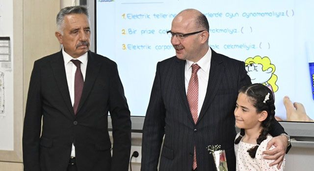 Vali Serdengeçti’den Mahmut Ali Kirmit İlkokulu’na Ziyaret