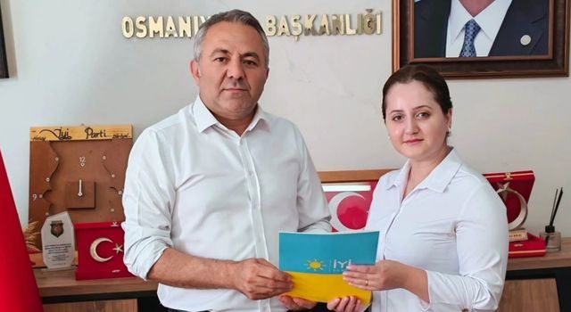 İYİ Parti Osmaniye Kadın Kolları'nda Görev Değişimi