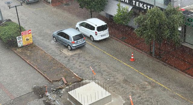 Meteoroloji Uyarmıştı: Osmaniye'de Şiddetli Sağanak Hayatı Olumsuz Etkiledi