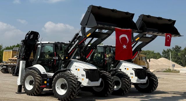 Osmaniye İl Özel İdaresi Araç Filosunu 2 Yeni İş Makinesiyle Güçlendirdi