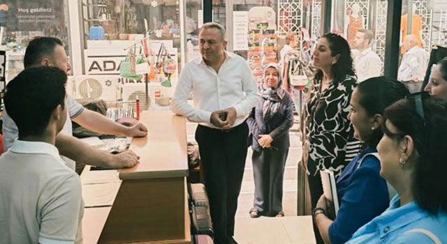 İYİ Parti Osmaniye'den Esnaf Ziyareti: "Bir Dokunduk, Bin Ah İşittik"