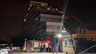 Adana’da apartman dairesinde çıkan yangın söndürüldü