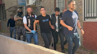 Antalya’da 25 adrese eş zamanlı uyuşturucu operasyonu düzenlendi
