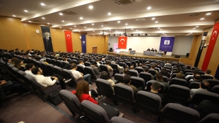 Mersin’de yapay zekanın savunma sanayisinde kullanımına ilişkin panel düzenlendi