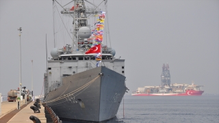 TCG Gemlik Fırkateyni ve TCG Beykoz Korveti Mersin’de ziyarete açıldı