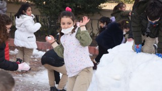 Osmaniye Salih Bahçeli İlkokulu’nda Kar Sevinci