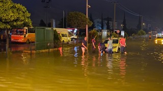 Osmaniye'de sağanak yağış hayatı olumsuz etkiledi