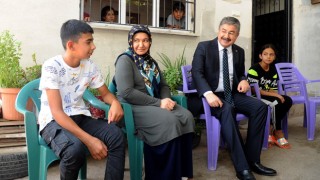 Osmaniye Valisi Erdinç Yılmaz ev ziyaretlerini sürdürüyor