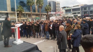 CHP’li Rıza Tekerek Cumhuriyet Meydanı’nda, Aday Adaylığını Açıkladı