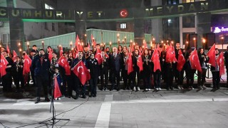 Fener Alayı etkinliğinde, Karanlıklar aydınlandı