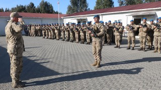 Destek için gelen Mehmetçik, karargahına uğurlandı