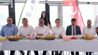 Milletvekili Yanık, Bahçe İlçesini Ziyaret etti