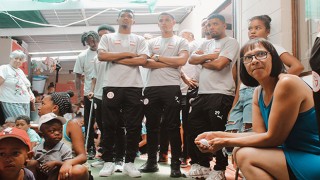 Antalyaspor JPM Cape Town takımından Güney Afrikalı çocuklara yeni yıl hediyesi