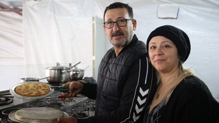 Dükkanlar prefabrik, künefenin lezzeti aynı
