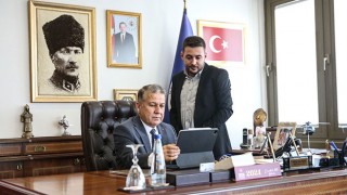 Mersin Üniversitesi Rektörü Yaşar, AA’nın ”Yılın Kareleri” oylamasına katıldı