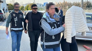 Adana’da hastalara ait ilaçları sattığı iddiasıyla yakalanan çift, adli kontrolle serbest bırakıldı
