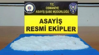 Asayiş Operasyonunda Kaçak Silah ve Uyuşturucu Yakalandı