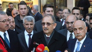 Bakan Özhaseki, Kahramanmaraş’ta incelemelerde bulundu: