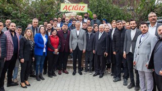 Cumhur İttifakı’nın Hatay Büyükşehir Belediye Başkan adayı Öntürk’ten, Defne’ye ziyaret
