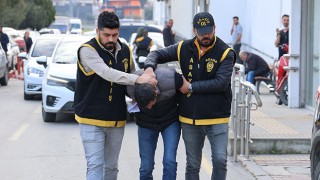 Adana’da eski kız arkadaşını tabancayla yaralayan zanlı tutuklandı