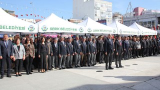 Antalya’nın ilçelerinde Çanakkale Deniz Zaferi’nin 109. yılı kutlandı