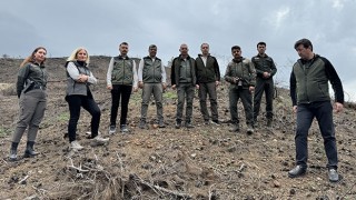 Antalya’nın Kemer ilçesinde yanan ormanlık alanın yeniden yeşermesi için çalışmalar sürüyor