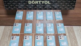 Dörtyol’da 22 kaçak cep telefonu ele geçirildi