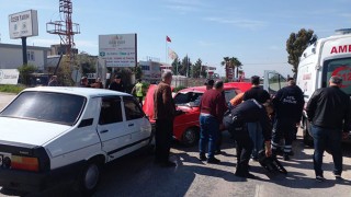 Osmaniye’de iki otomobil çarpıştı beş kişi yaralandı