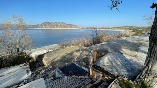 Salda Gölü yakınında erkek cesedi bulundu