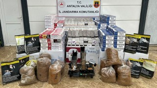 Antalya’da kaçak tütün operasyonunda 2 şüpheli yakalandı