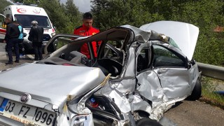 Burdur’da otobüsle çarpışan otomobilin sürücüsü öldü