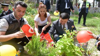 Hatay’da depremlerde hayatını kaybeden çocuklar 23 Nisan’da unutulmadı