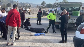 Hatay’da kamyon ile motosikletin çarpıştığı kazada 1 kişi öldü