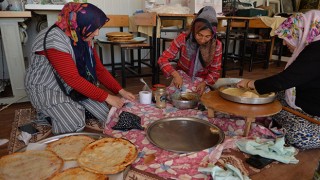 Kahramanmaraş’taki geçici barınma merkezlerinde bayram hazırlığı