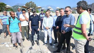 Antalya’nın Çıralı sahilinde caretta carettalar yumurta bırakmaya başladı