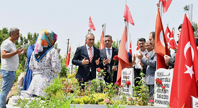 Bayram Öncesi Şehitlik Ziyaret Edildi