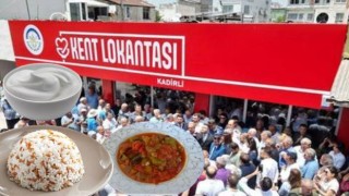 Bu lokantada 6 ekmek fiyatına 4 çeşit yemek yiyorlar