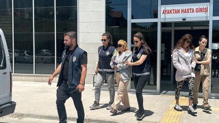 Isparta’da polisin evinden hırsızlık yapan 2 şüpheli yakalandı