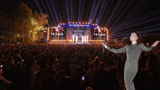 Ebru Yaşar, Antalya Kültür Yolu Festivali’nde konser verdi