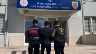 Antalya’da suç örgütü kurmak suçundan aranan hükümlü yakalandı