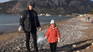 Bozyazı’da sahil temizliği yapıldı