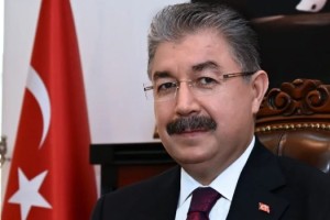 Vali Yılmaz "Demokratik bir toplum özgür basın ile mümkündür"