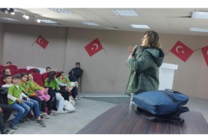 Toprakkale’de Öğrencilere Gıda Güvenliği Bağımlıkla Mücadele Eğitimi