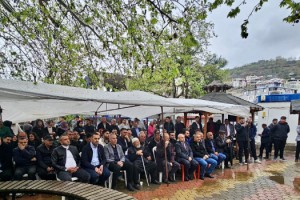 Bahçe’de Geleneksel Çınaraltı Bayramlaşma Töreni Gerçekleşti