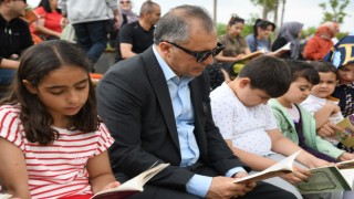 Kitapseverler Millet Bahçesi’nde Buluştu