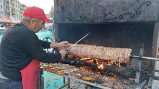 Lezzet Fuarında Osmaniyeliler Erzurum Cağ Kebabı İle Tanıştı